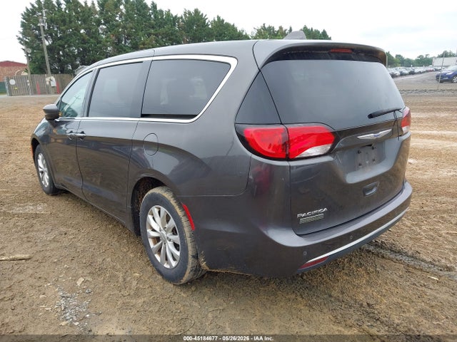Продаж на аукціоні авто 2018 Chrysler Pacifica Touring Plus, vin: 2C4RC1FG1JR133057, номер лоту: 45184677