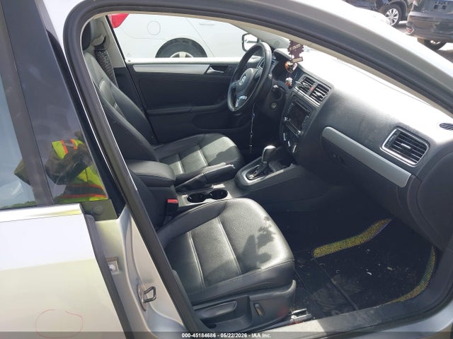 2013 Volkswagen Jetta 2.5l Se მანქანა იყიდება აუქციონზე, vin: 3VWDP7AJ8DM451626, აუქციონის ნომერი: 45184686