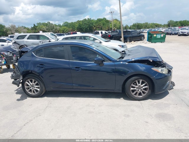 Продажа на аукционе авто 2016 Mazda Mazda3 I Sport, vin: JM1BM1U73G1333744, номер лота: 45184692