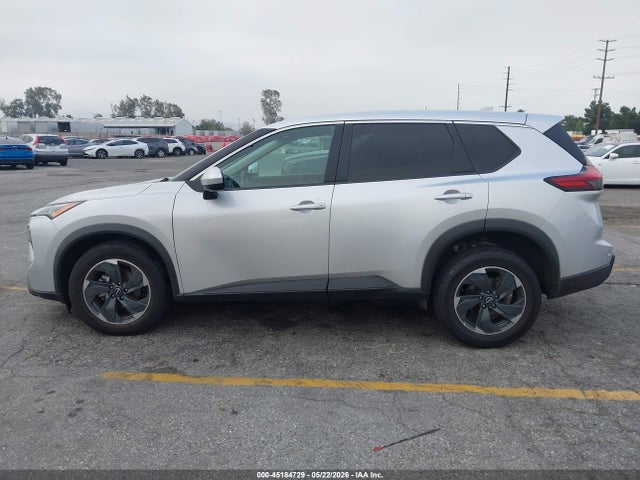 5N1BT3BA3RC697212 Nissan Rogue Sv Fwd