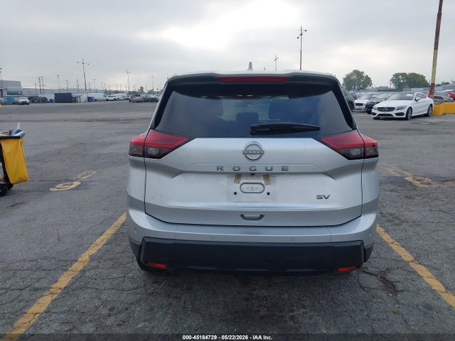 5N1BT3BA3RC697212 Nissan Rogue Sv Fwd