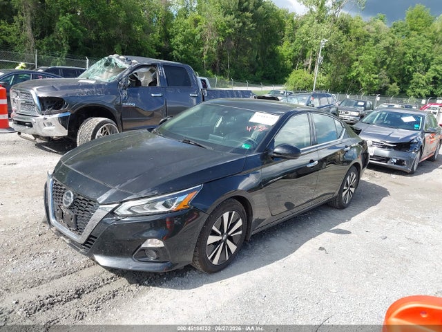45184732 :رقم المزاد ، 1N4BL4EV1MN361747 vin ، 2021 Nissan Altima Sl Fwd مزاد بيع