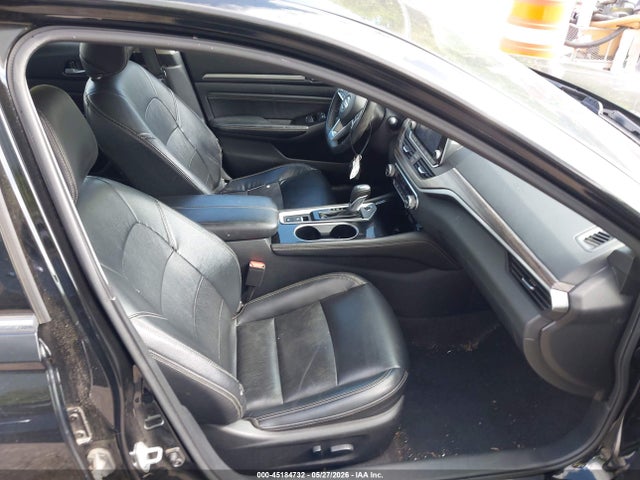 45184732 :رقم المزاد ، 1N4BL4EV1MN361747 vin ، 2021 Nissan Altima Sl Fwd مزاد بيع