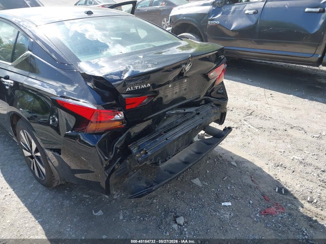 45184732 :رقم المزاد ، 1N4BL4EV1MN361747 vin ، 2021 Nissan Altima Sl Fwd مزاد بيع