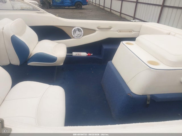 45184733 :رقم المزاد ، USHA97CLI001 vin ، 2001 Bayliner Other مزاد بيع