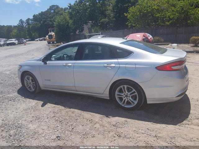 3FA6P0UUXJR141975 Ford Fusion Hybrid S