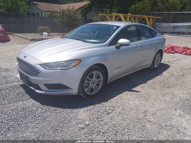 3FA6P0UUXJR141975 Ford Fusion Hybrid S