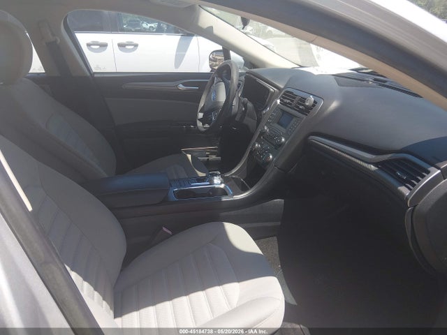 3FA6P0UUXJR141975 Ford Fusion Hybrid S