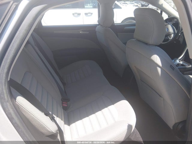 3FA6P0UUXJR141975 Ford Fusion Hybrid S