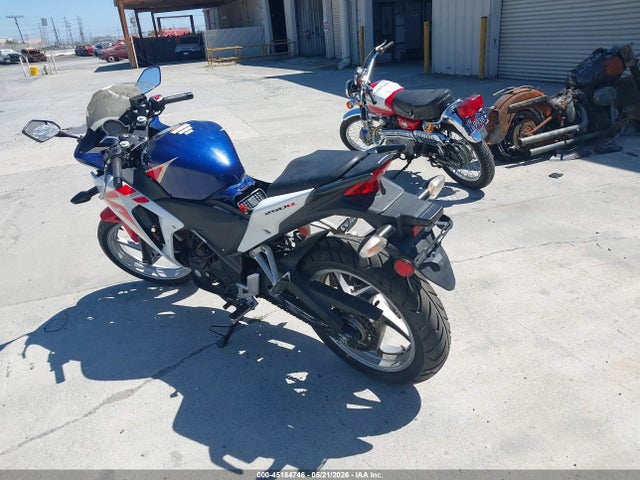 Продаж на аукціоні авто 2012 Honda Cbr250 R, vin: MLHMC4101C5200565, номер лоту: 45184746