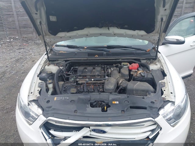 1FAHP2F82FG101425 Ford Taurus Limited