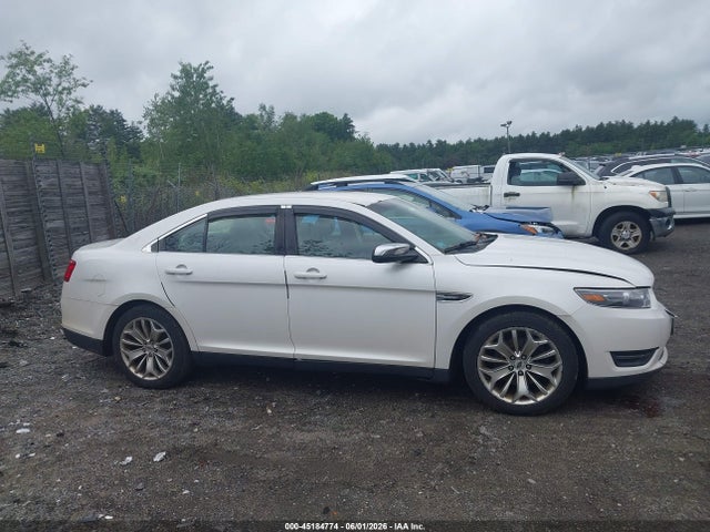 1FAHP2F82FG101425 Ford Taurus Limited