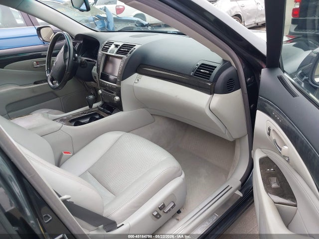 2011 Lexus Ls 460 მანქანა იყიდება აუქციონზე, vin: JTHBL5EF6B5106659, აუქციონის ნომერი: 45184798