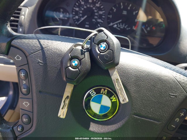 45184804 :رقم المزاد ، WBAEU33452PH85300 vin ، 2002 Bmw 325xi مزاد بيع