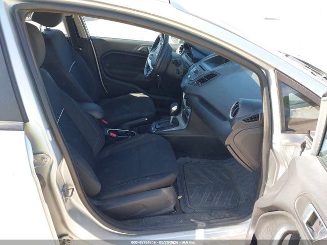 2014 Ford Fiesta Se მანქანა იყიდება აუქციონზე, vin: 3FADP4BJ5EM110532, აუქციონის ნომერი: 45184806