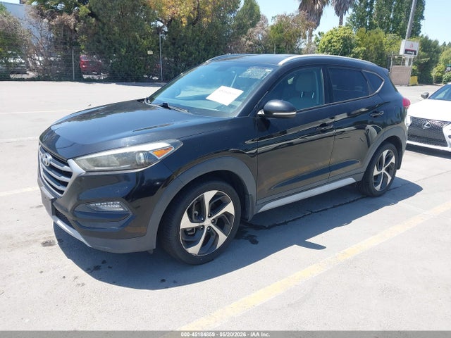 KM8J33A21HU371651 Hyundai Tucson Sport