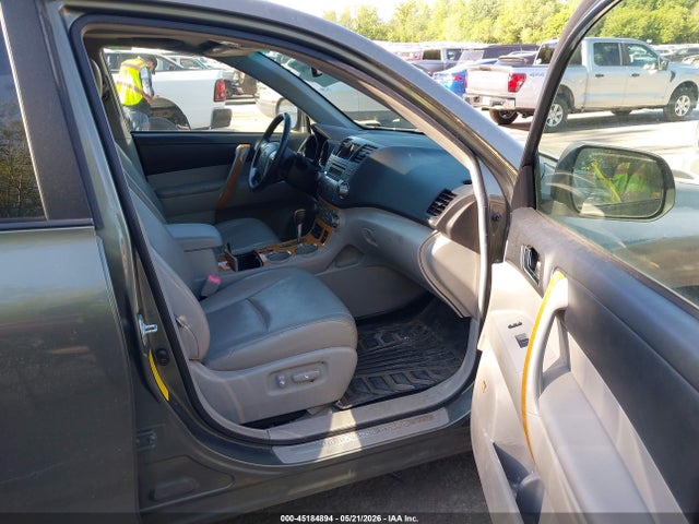 Продажа на аукционе авто 2008 Toyota Highlander Hybrid Limited, vin: JTEEW44A982009046, номер лота: 45184894