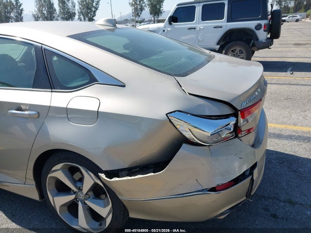 Aukcja sprzedaży 2018 Honda Accord Touring, vin: 1HGCV1F97JA111779, numer aukcji: 45184900
