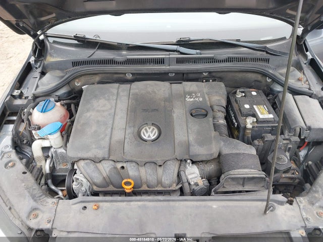 2013 Volkswagen Jetta Se მანქანა იყიდება აუქციონზე, vin: 3VWDP7AJXDM370823, აუქციონის ნომერი: 45184910