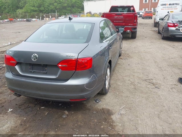 2013 Volkswagen Jetta Se მანქანა იყიდება აუქციონზე, vin: 3VWDP7AJXDM370823, აუქციონის ნომერი: 45184910