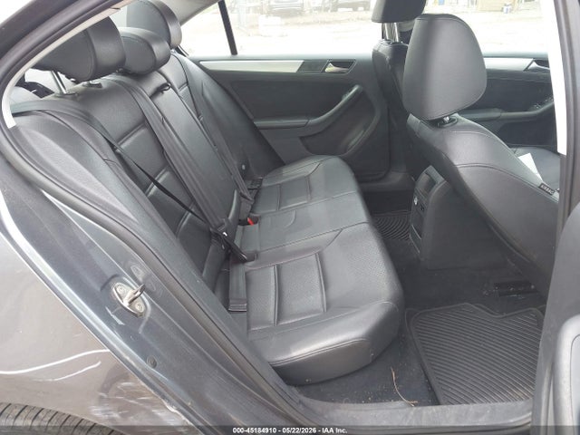 2013 Volkswagen Jetta Se მანქანა იყიდება აუქციონზე, vin: 3VWDP7AJXDM370823, აუქციონის ნომერი: 45184910