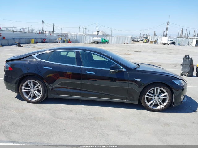 Tesla Model S 70d/85d/p85d 2015 5YJSA1E22FF104117 Image 13