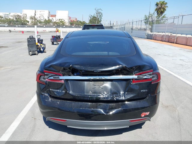 Tesla Model S 70d/85d/p85d 2015 5YJSA1E22FF104117 Image 16