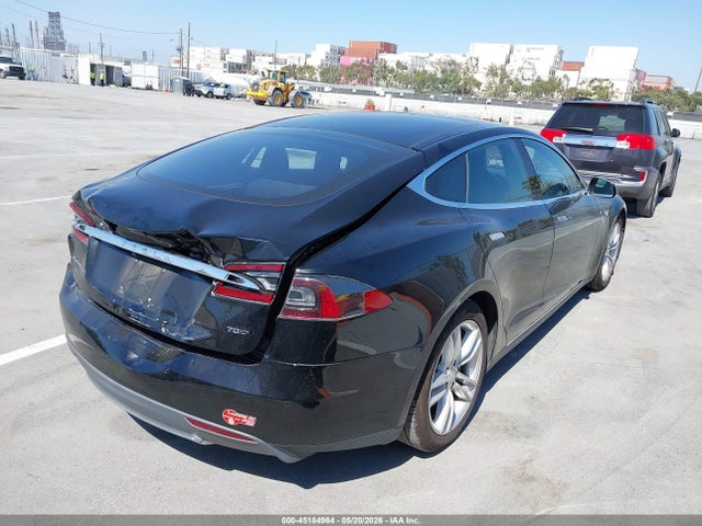 Tesla Model S 70d/85d/p85d 2015 5YJSA1E22FF104117 Image 4