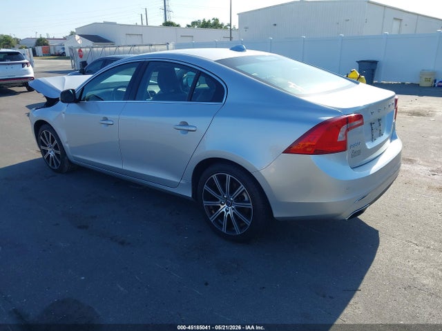 45185041 :رقم المزاد ، LYV402TKXHB126620 vin ، 2017 Volvo S60 Inscription T5 مزاد بيع