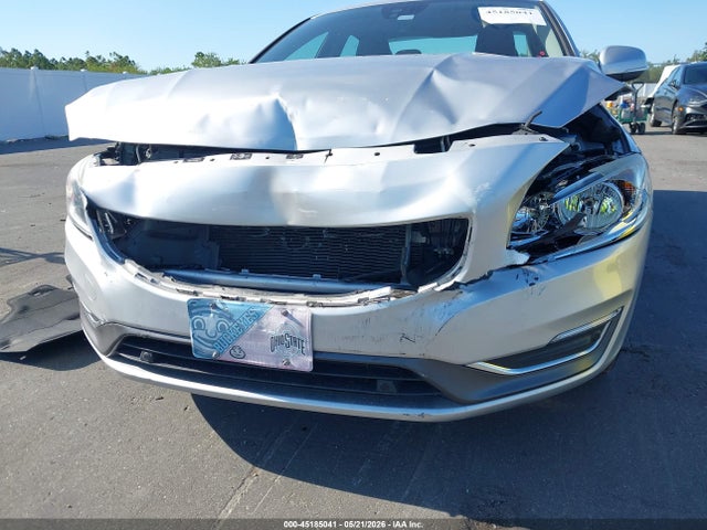 45185041 :رقم المزاد ، LYV402TKXHB126620 vin ، 2017 Volvo S60 Inscription T5 مزاد بيع