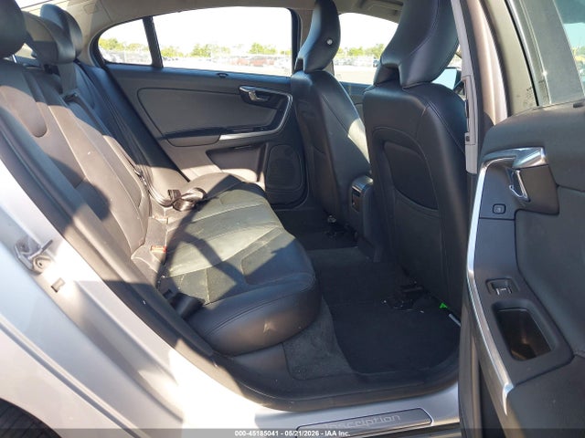 45185041 :رقم المزاد ، LYV402TKXHB126620 vin ، 2017 Volvo S60 Inscription T5 مزاد بيع