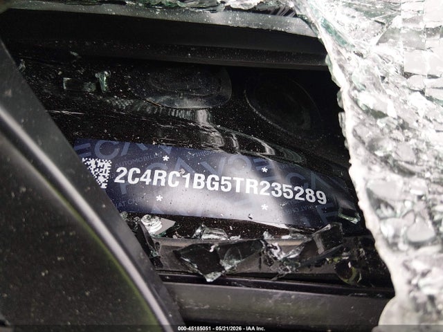2C4RC1BG5TR235289 Chrysler Pacifica Select