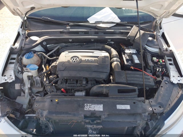 2015 Volkswagen Jetta 1.8t Se მანქანა იყიდება აუქციონზე, vin: 3VWD07AJ5FM333637, აუქციონის ნომერი: 45185058