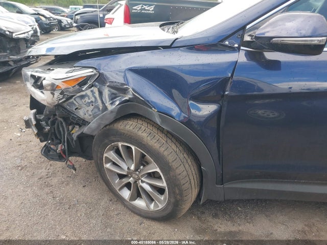 KM8SNDHF3HU236815 Hyundai Santa Fe Se