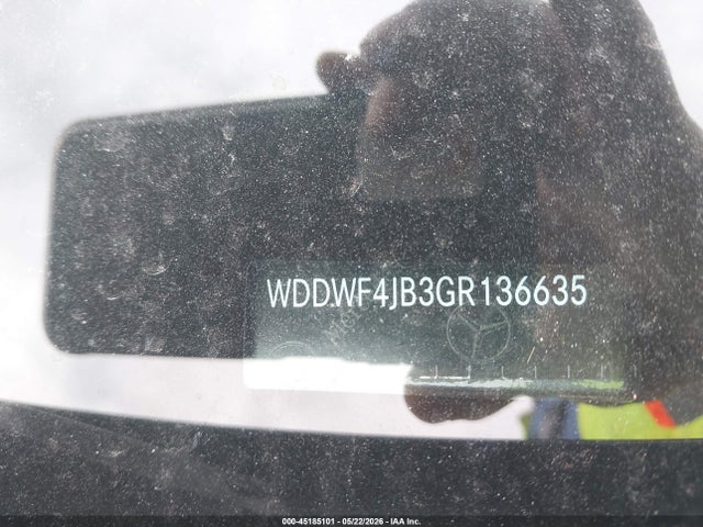 45185101 :رقم المزاد ، WDDWF4JB3GR136635 vin ، 2016 Mercedes-benz C 300 مزاد بيع