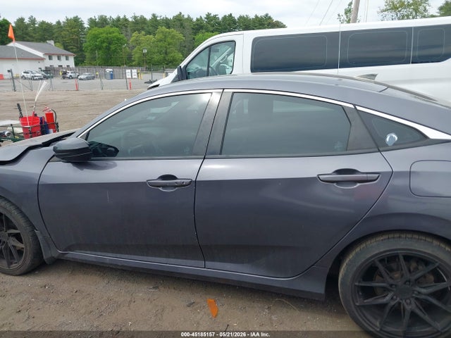 2HGFC2F81KH561432 Honda Civic Sport