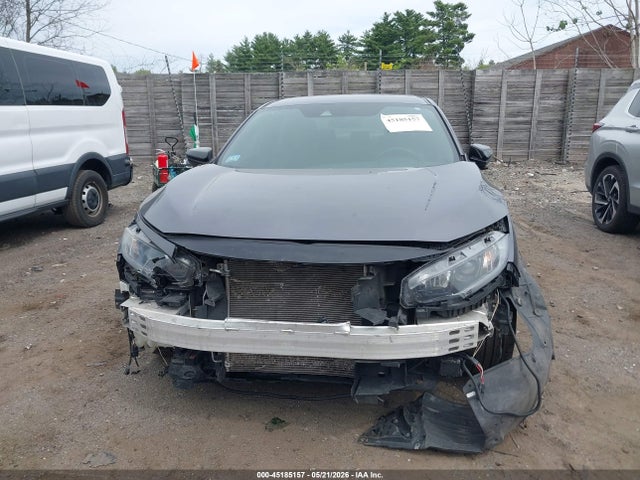 2HGFC2F81KH561432 Honda Civic Sport