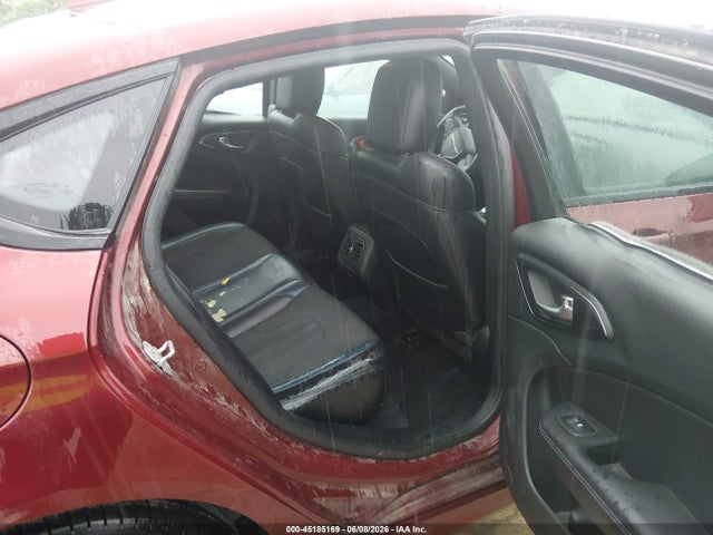 45185169 :رقم المزاد ، 1C3CCCBG7FN514234 vin ، 2015 Chrysler 200 S مزاد بيع