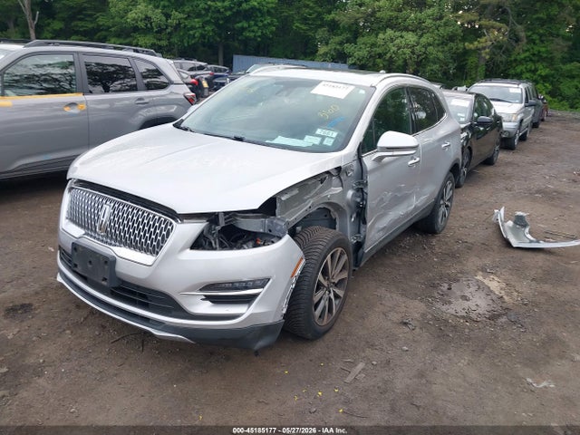 Продажа на аукционе авто 2019 Lincoln Mkc Reserve, vin: 5LMCJ3D90KUL11761, номер лота: 45185177