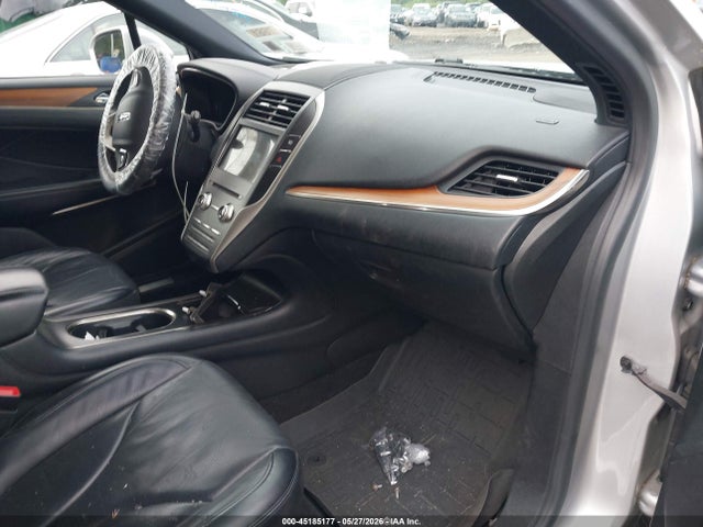 Продажа на аукционе авто 2019 Lincoln Mkc Reserve, vin: 5LMCJ3D90KUL11761, номер лота: 45185177