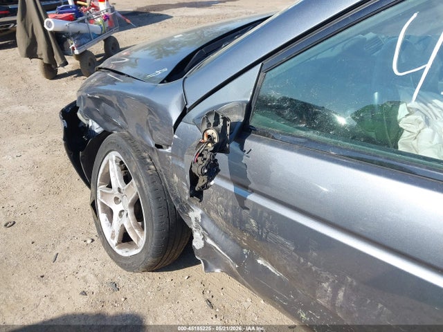 45185225 :رقم المزاد ، 19UUA66215A006922 vin ، 2005 Acura Tl مزاد بيع