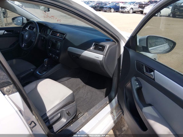 Aukcja sprzedaży 2013 Volkswagen Jetta Hybrid Se, vin: 3VW637AJ1DM308053, numer aukcji: 45185241