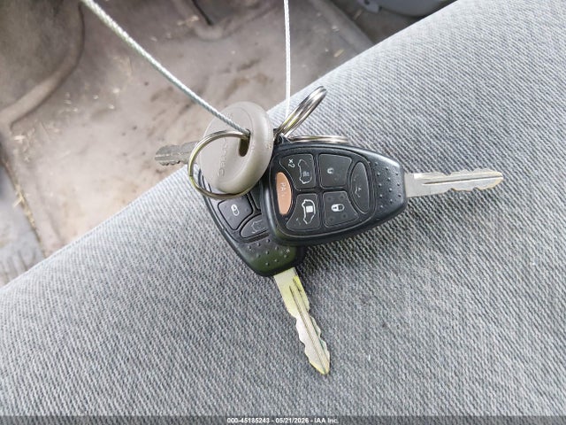 2005 Dodge Grand Caravan Sxt მანქანა იყიდება აუქციონზე, vin: 2D4GP44L65R437751, აუქციონის ნომერი: 45185243