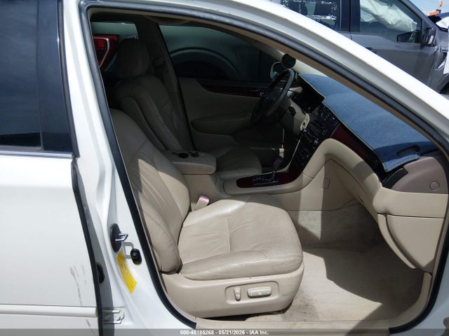 2004 Lexus Es 330 მანქანა იყიდება აუქციონზე, vin: JTHBA30G445006217, აუქციონის ნომერი: 45185268