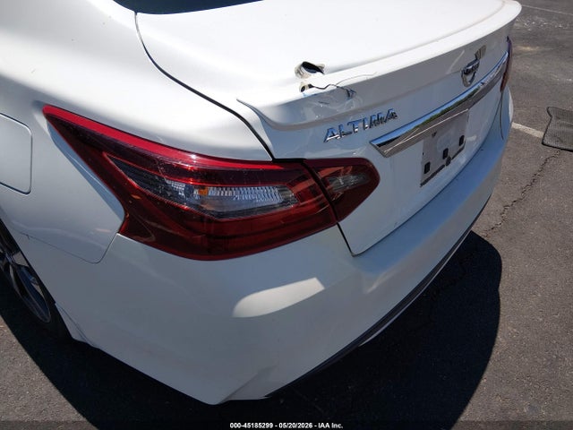 Продаж на аукціоні авто 2017 Nissan Altima 2.5 Sr, vin: 1N4AL3APXHN314736, номер лоту: 45185299