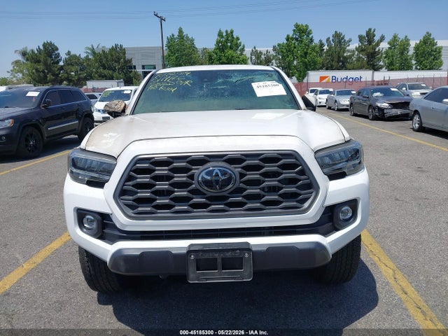 2023 Toyota Tacoma Trd Off Road მანქანა იყიდება აუქციონზე, vin: 3TMCZ5AN1PM614198, აუქციონის ნომერი: 45185300