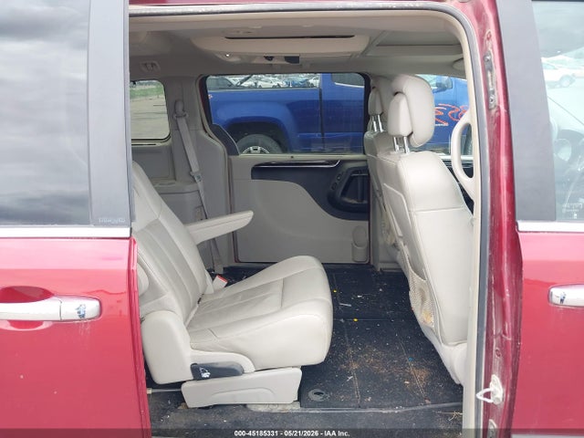 2012 Chrysler Town & Country Limited მანქანა იყიდება აუქციონზე, vin: 2C4RC1GG6CR200284, აუქციონის ნომერი: 45185331