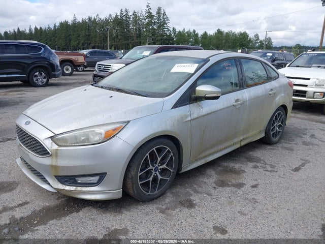 45185337 :رقم المزاد ، 1FADP3F28FL358418 vin ، 2015 Ford Focus Se مزاد بيع
