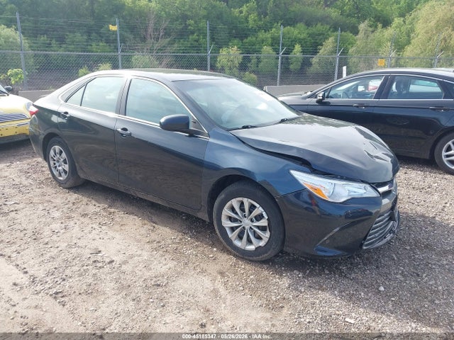 2016 Toyota Camry Le მანქანა იყიდება აუქციონზე, vin: 4T1BF1FK4GU604624, აუქციონის ნომერი: 45185347