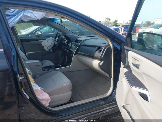2016 Toyota Camry Le მანქანა იყიდება აუქციონზე, vin: 4T1BF1FK4GU604624, აუქციონის ნომერი: 45185347